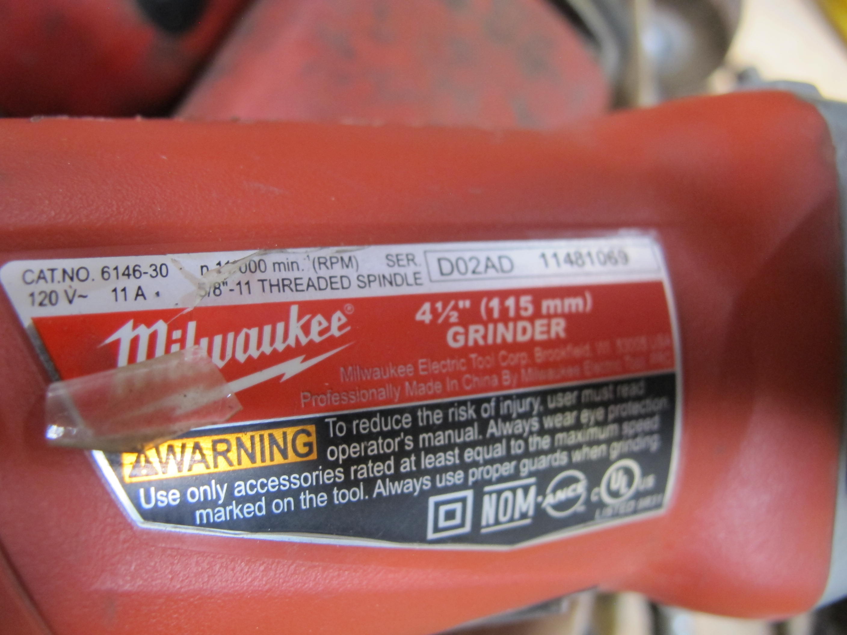 LOT TO INCLUDE: (3) MILWAUKEE ELECTRIC GRINDERS, CAT# 5223, 5 IN, 120 V, 12.0 A, RPM 7000, (1)MILWAUKEE 4 1/2 IN GRINDER, 11000 RPM, 120 V, 11.0 A, CAT# 6146-30, MISC. AIR GRINDERS. LOADING & HANDLING FEE $5-4010